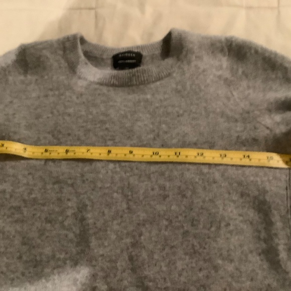 Halogen - Picture 3 of 4